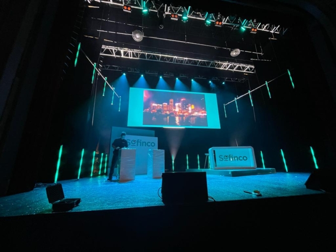 Soir&eacute;e &agrave; l&rsquo;Elys&eacute;e Montmartre